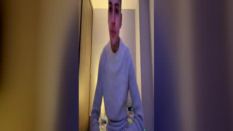Ethan online show from June 4, 2:50 am