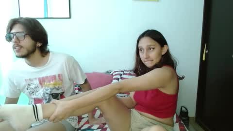 ethan and eve online show from December 5, 5:06 pm