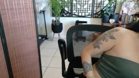 etherealhazy online show from March 5, 8:16 pm