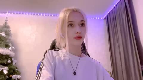 Snapshot of eufemiazurawski chatting on February 6, 1:36 pm Tali online show from February 6, 1:36 pm