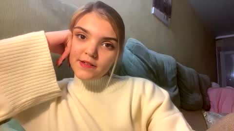 Viola online show from January 11, 9:09 pm