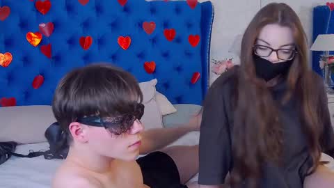 Snapshot of euphoria2u chatting on February 14, 11:09 pm euphoria2u online show from February 14, 11:09 pm