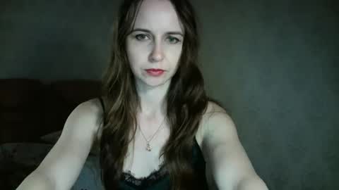 eva00186 online show from March 22, 4:10 pm