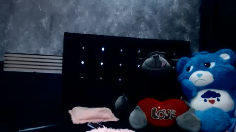 Snapshot of eva_06 chatting on May 28, 10:29 pm eva_06 online show from May 28, 10:29 pm
