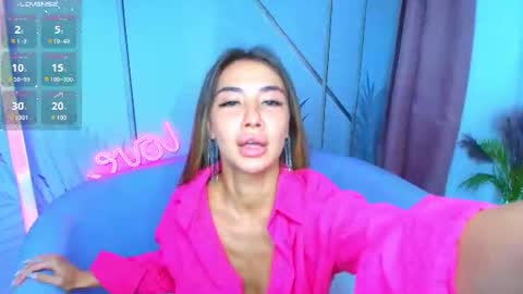 Snapshot of eva__morris chatting on July 22, 2:03 am Eva online show from July 22, 2:03 am
