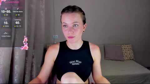 eva_aaaa online show from September 22, 5:04 pm