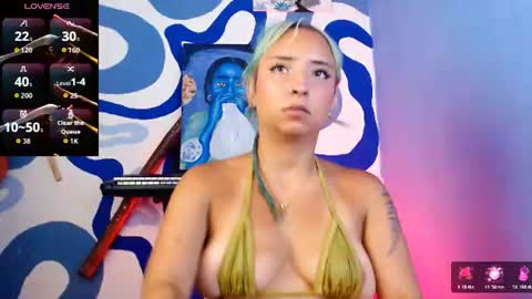 Snapshot of eva_brooks1 chatting on June 24, 3:55 pm Iris Smile independent model online show from June 24, 3:55 pm