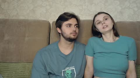 Snapshot of eva_calvin chatting on December 10, 9:33 am Eva Calvin online show from December 10, 9:33 am