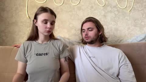 Eva Calvin online show from January 19, 5:00 am