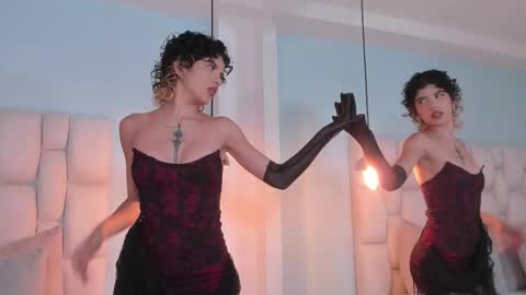 Eva  online show from February 14, 4:09 am