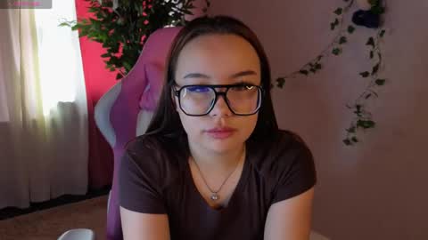 Eva online show from April 30, 9:04 am