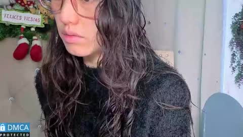 eva delight online show from December 5, 11:08 am