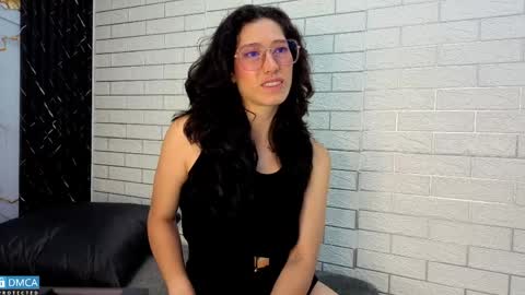 eva delight online show from March 30, 12:06 pm