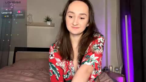 Snapshot of eva_elfis chatting on October 9, 11:25 pm Eva  online show from October 9, 11:25 pm