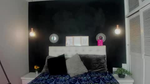 Snapshot of eva_hot_1 chatting on October 20, 1:00 pm eva_hot_1 online show from October 20, 1:00 pm