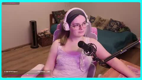 Gamer Katt online show from June 9, 1:34 pm