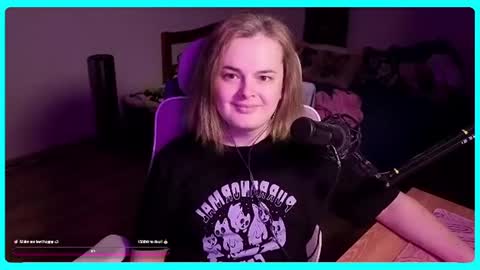 Gamer Katt online show from August 1, 8:52 pm