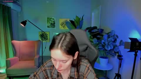Snapshot of eva_leeee chatting on July 1, 5:09 am Eva online show from July 1, 5:09 am