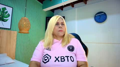 Snapshot of eva_love49 chatting on March 16, 5:50 pm eva_love49 online show from March 16, 5:50 pm