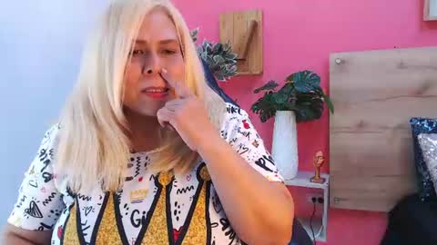 eva_love49 online show from July 3, 7:09 pm