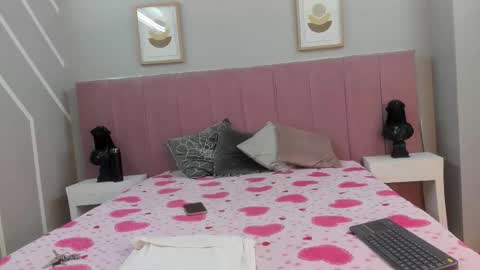 Snapshot of eva_mark chatting on February 18, 11:28 am Eva online show from February 18, 11:28 am