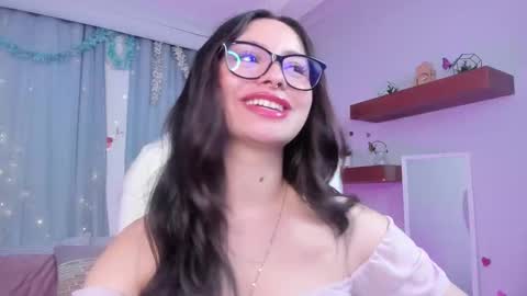 Snapshot of eva_monet chatting on October 7, 2:25 pm eva_monet online show from October 7, 2:25 pm