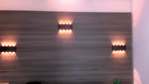 Snapshot of eva_monwalker chatting on January 4, 7:13 pm Eva cute online show from January 4, 7:13 pm