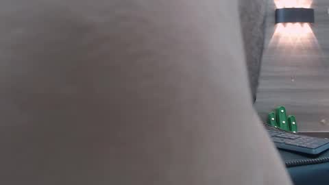 Snapshot of eva_monwalker chatting on January 8, 7:34 pm Eva cute online show from January 8, 7:34 pm
