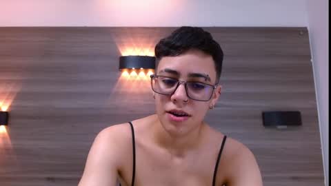 Snapshot of eva_monwalker chatting on March 7, 7:16 pm Eva cute online show from March 7, 7:16 pm