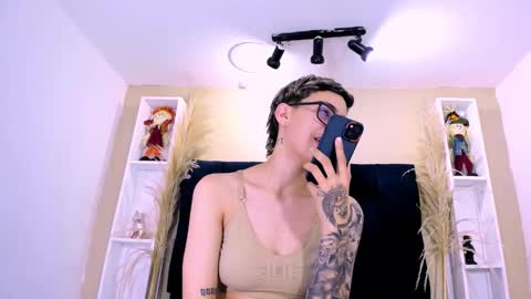 Eva cute online show from February 11, 5:51 pm