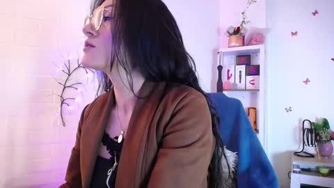 Eva Notty  online show from September 12, 1:22 pm