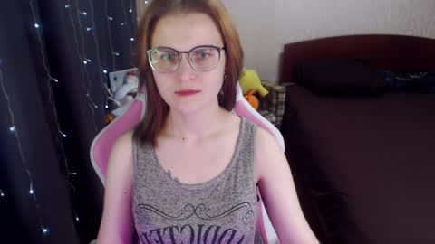 Eva online show from February 4, 1:59 pm