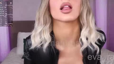 Eva online show from March 6, 9:31 pm