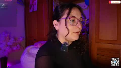 Snapshot of eva_rosse69 chatting on May 22, 12:11 pm Eva online show from May 22, 12:11 pm