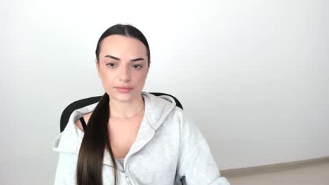 Snapshot of eva_rossee_ chatting on February 25, 9:13 pm Eva online show from February 25, 9:13 pm