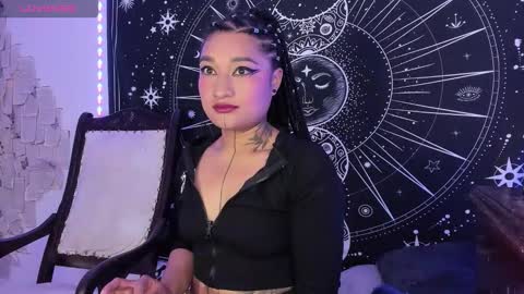 Eva  online show from November 11, 8:14 am