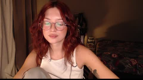 Snapshot of eva_sun chatting on December 11, 8:28 pm Fansly - - use this referral link to support me online show from December 11, 8:28 pm
