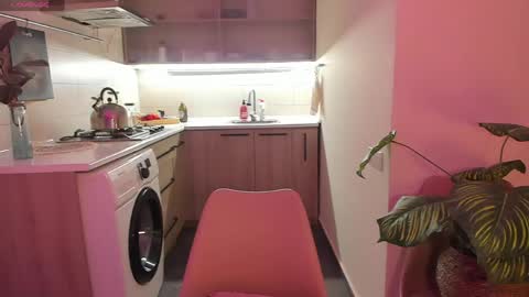 Fansly -  - use this referral link to support me  online show from April 22, 7:48 pm