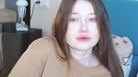 eva varnerr online show from January 12, 6:29 am