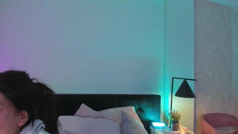 julieth online show from October 28, 11:47 am