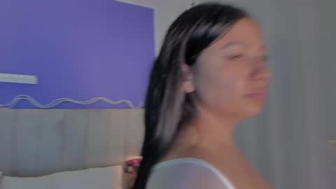 julieth online show from May 26, 7:54 pm