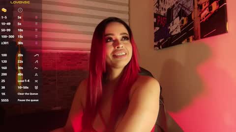 Snapshot of evaafoxxy_ chatting on September 16, 11:44 am evaafoxxy_ online show from September 16, 11:44 am