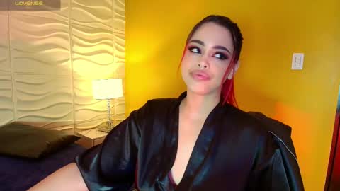 Snapshot of evaafoxxy_ chatting on October 16, 11:55 am evaafoxxy_ online show from October 16, 11:55 am