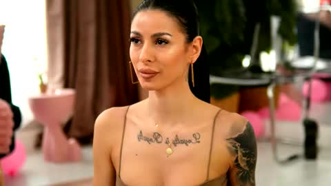 Eva  online show from April 14, 9:15 am