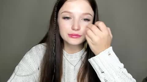 Snapshot of evaamillerr chatting on October 20, 11:54 am Eva online show from October 20, 11:54 am