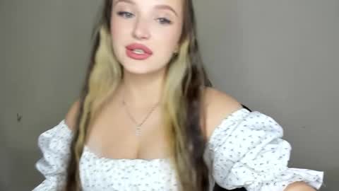 Eva online show from November 3, 9:43 am