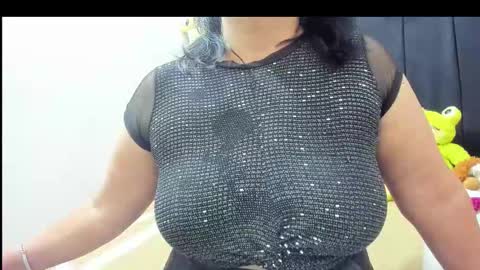 Snapshot of evaaross chatting on December 1, 12:54 pm Eva online show from December 1, 12:54 pm