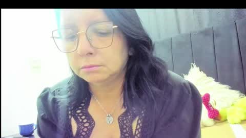 Snapshot of evaaross chatting on December 5, 10:35 am Eva online show from December 5, 10:35 am