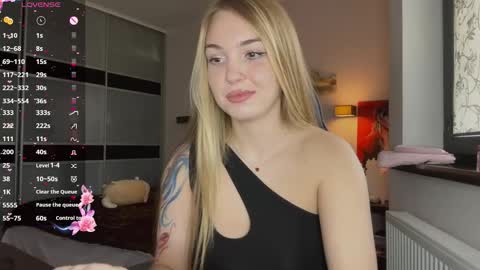 Snapshot of evacarter1 chatting on October 24, 10:44 am evacarter1 online show from October 24, 10:44 am