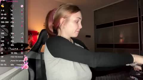 Snapshot of evacarter1 chatting on November 30, 1:48 pm evacarter1 online show from November 30, 1:48 pm